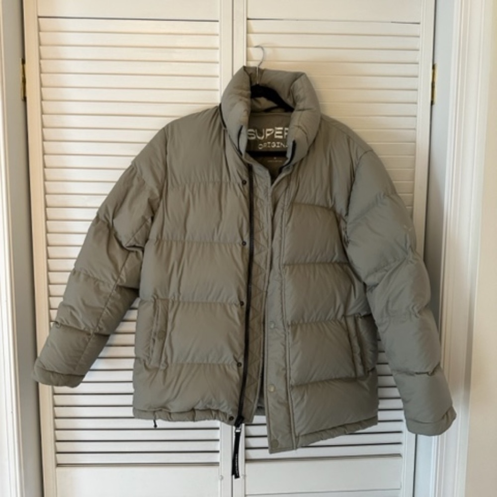 Aritzia Super Puff Size S Sage Green